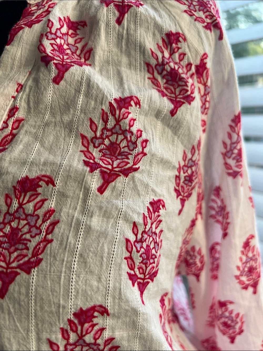 Roller Rabbit x Target Bouquet Boho Tie-Neck Top Pink White Small - Picture 2 of 6